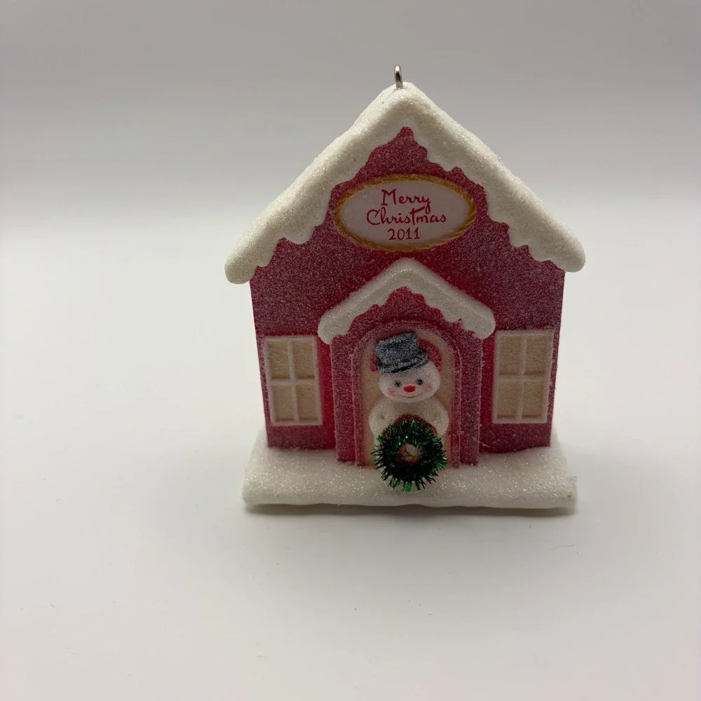 Hallmark Keepsake 2011 Welcome Christmas Special Edition VIP Gift Repaint Pink
